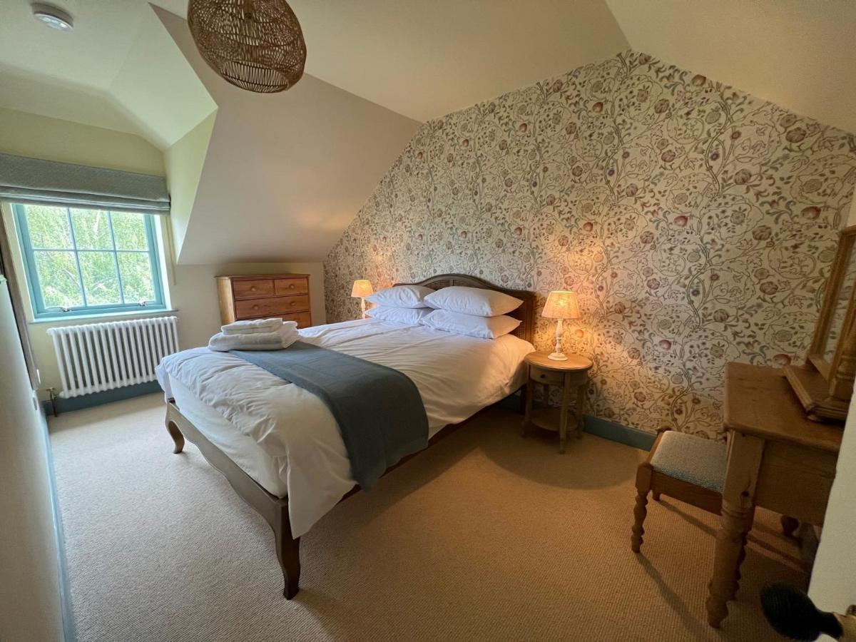 Quaint Self Contained Cottage Near Edinburgh. Loanhead Luaran gambar