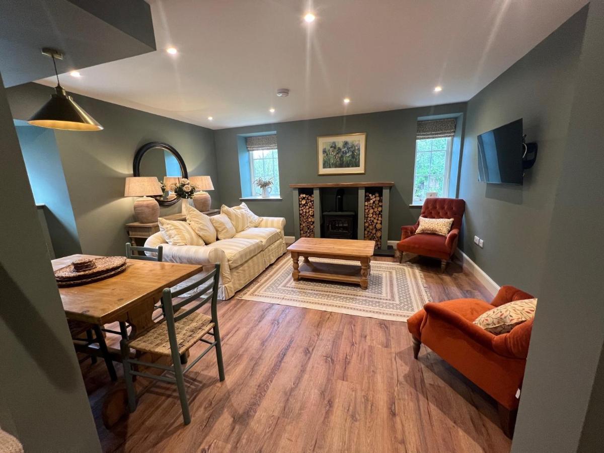 Quaint Self Contained Cottage Near Edinburgh. Loanhead Luaran gambar